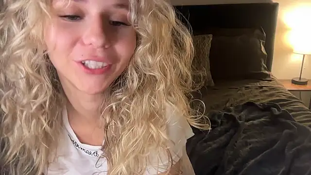 anyaa777 webcam