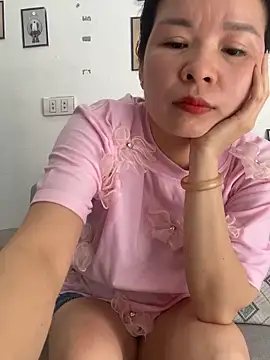 Ivy_Trix2 webcam