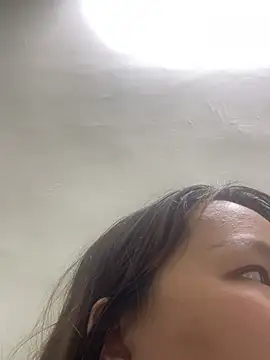 yiyi0316 webcam