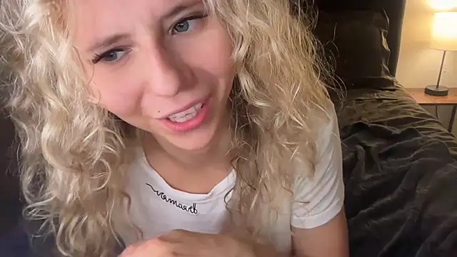 anyaa777 webcam