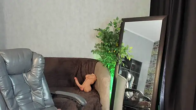 Spoty_Kate_ webcam