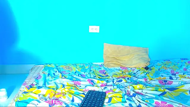 xxxsarahot250316 webcam