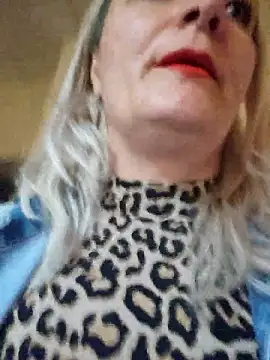 LadyTouch webcam