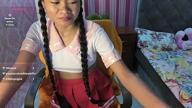 Mica_Jones webcam