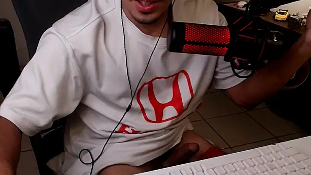 Thieves9 webcam
