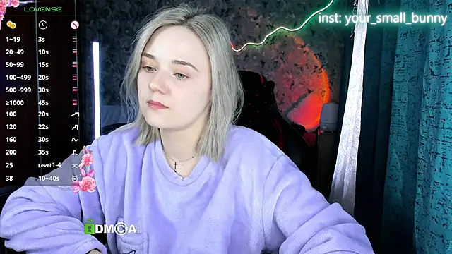 Your_small_bunny webcam