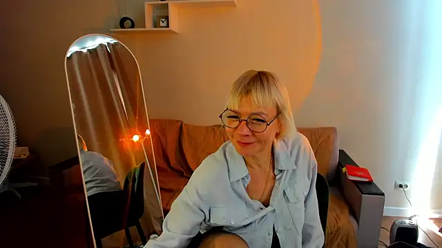 Ann_Annise webcam