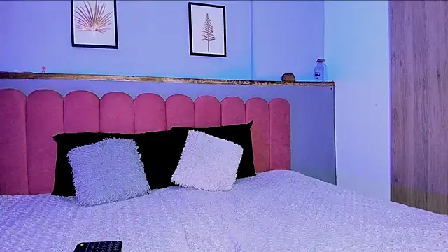 midnightsinners - MidnightSinners's free webcam - UK Sex Cams