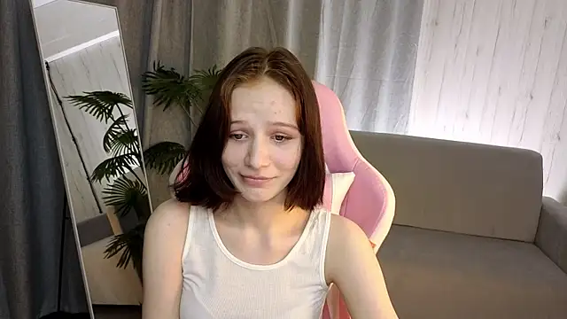 AliceJohansone webcam