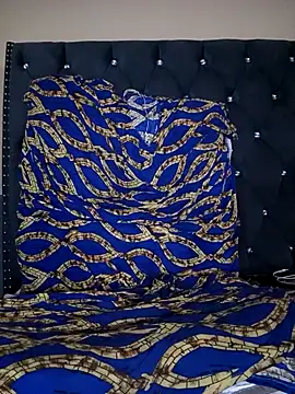pussyqueene webcam