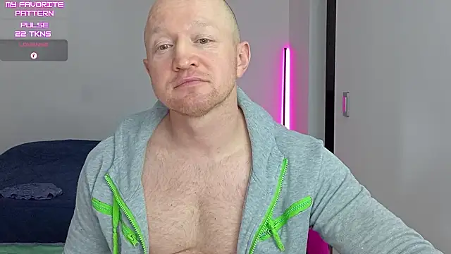 kevintyler69 live sex cam
