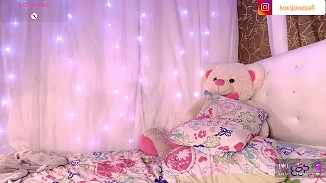 ivonjoness webcam