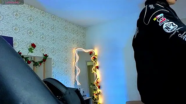 osamu_tay webcam