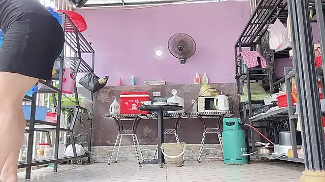LinhChi_9x webcam