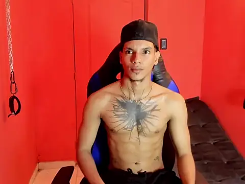kai_storm77 webcam