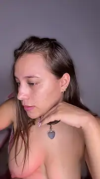 ScarletVelvetX webcam