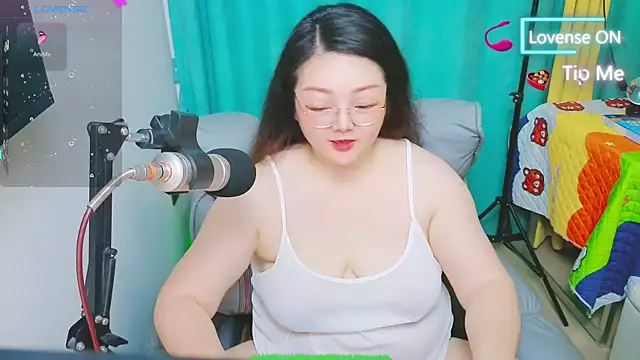 AngelwithEcup webcam
