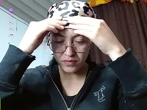 Amitlu_ webcam