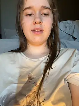 HornyGirlH webcam
