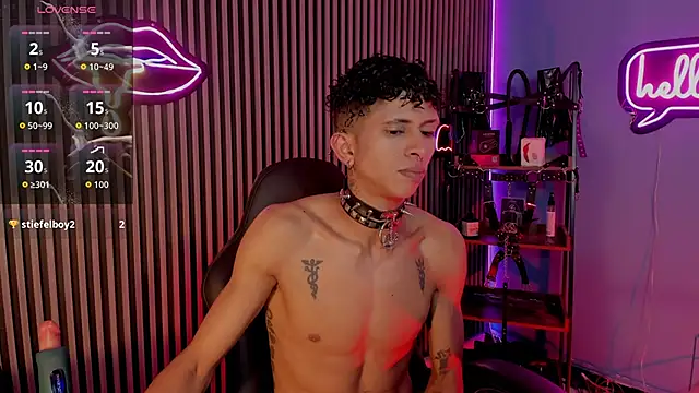 Maximoking26 webcam
