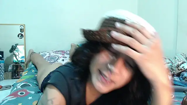 AlinaWoolf_