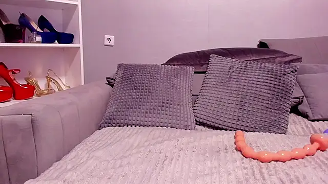 Jullia_Moor