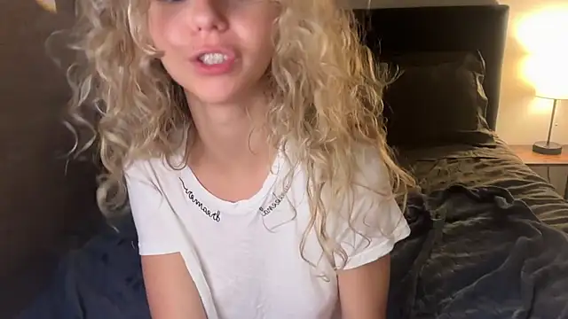 anyaa777 webcam