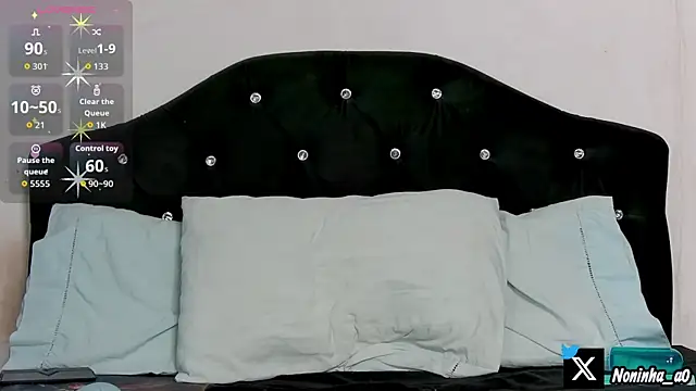 Noninha_ live sex cam