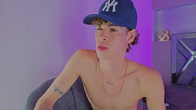 nova_salvatore webcam