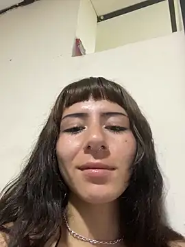 Mhelanny2 webcam