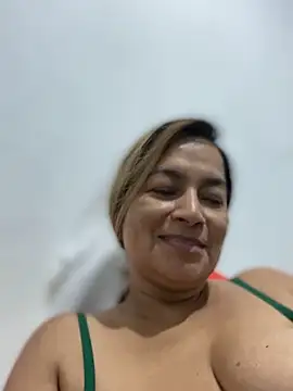 Jlo_69 webcam