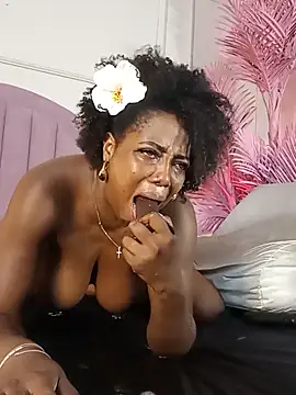 Hanaahquinn webcam