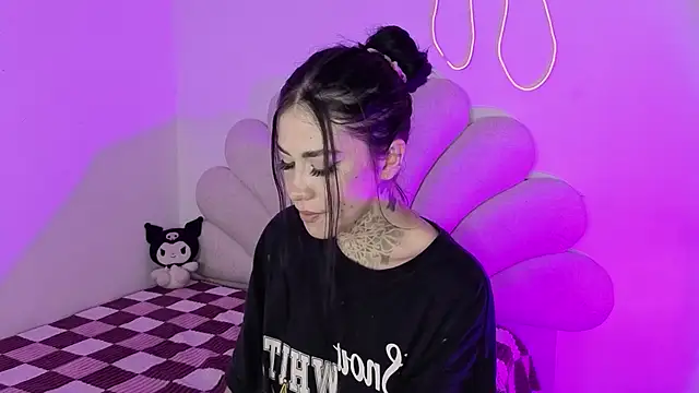 AnfisaLetyagho webcam