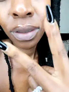 chocolatehotwife webcam