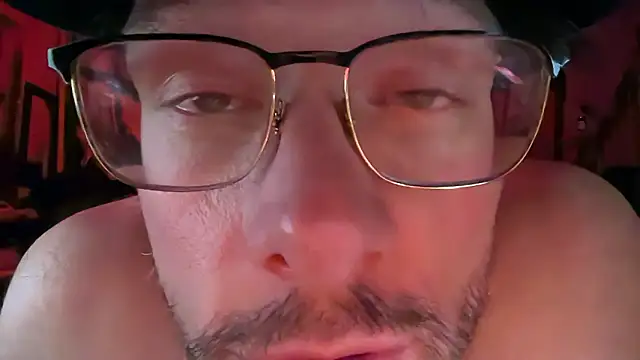 MasterDaddyCool webcam