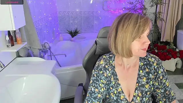 BettyGibsonn webcam