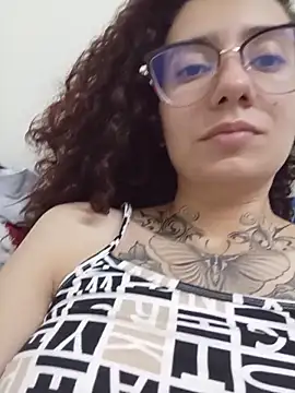 Aura_Phone webcam