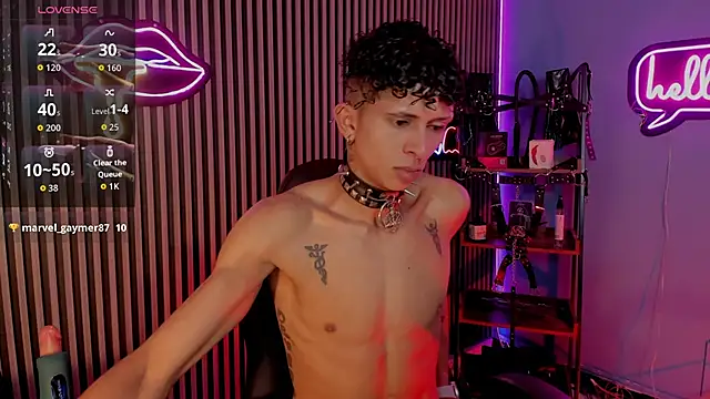 Maximoking26 webcam