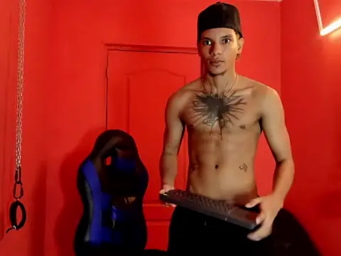 kai_storm77 webcam