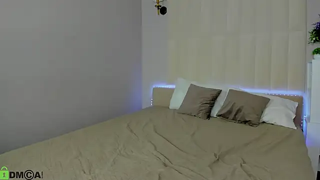 ZahabaGift webcam