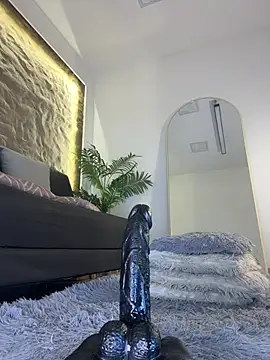 Isa__Blanc webcam