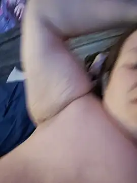 023thickandjuicy07 webcam