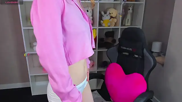 Emmaa_Kimm webcam