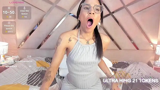 sophie_pariss webcam