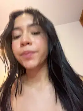 Soe_Love webcam