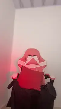 ScarletVelvetX webcam
