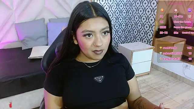 Laulin_tay webcam