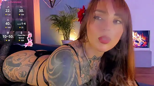 megan_inked - Megan_inked's free webcam - UK Sex Cams