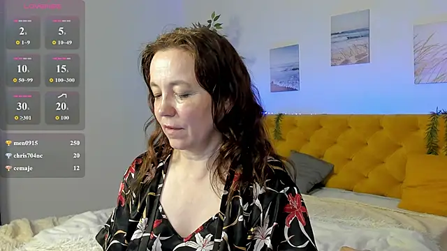 Kira_Adler webcam