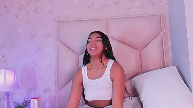 Nasly_Moore webcam
